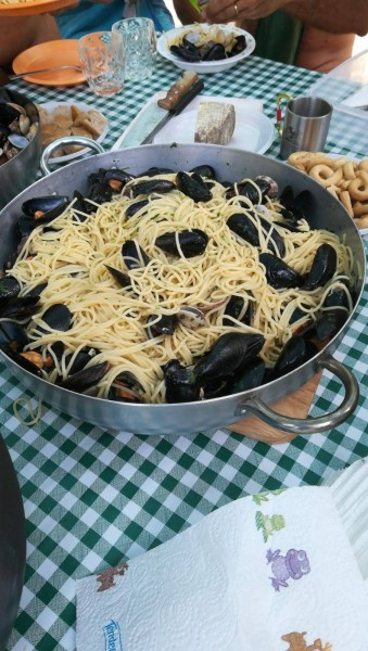 Particolare di pasta allo scoglio