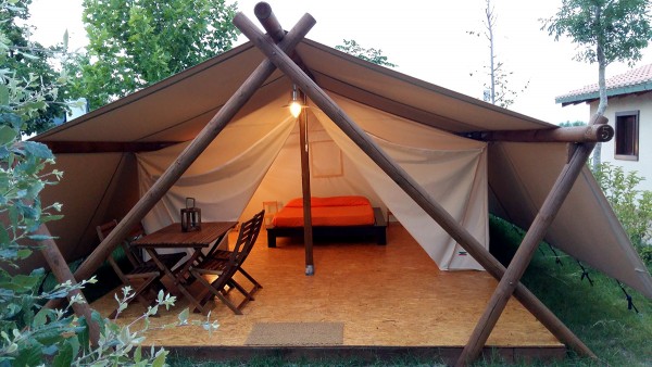BNatural-Naturism---Glamping-lodge2.jpg (370.34 KiB) Visto 8998 volte Lodge Bnatural