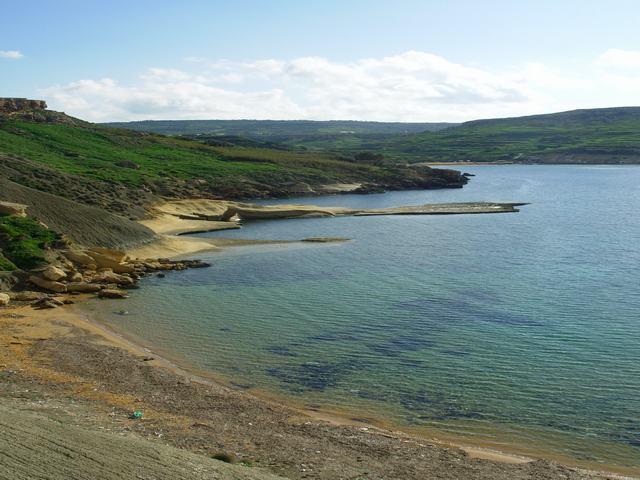 Gnejna Bay 1.jpg