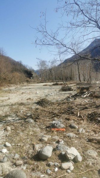 Nuova spiaggia Varallo 2.jpeg